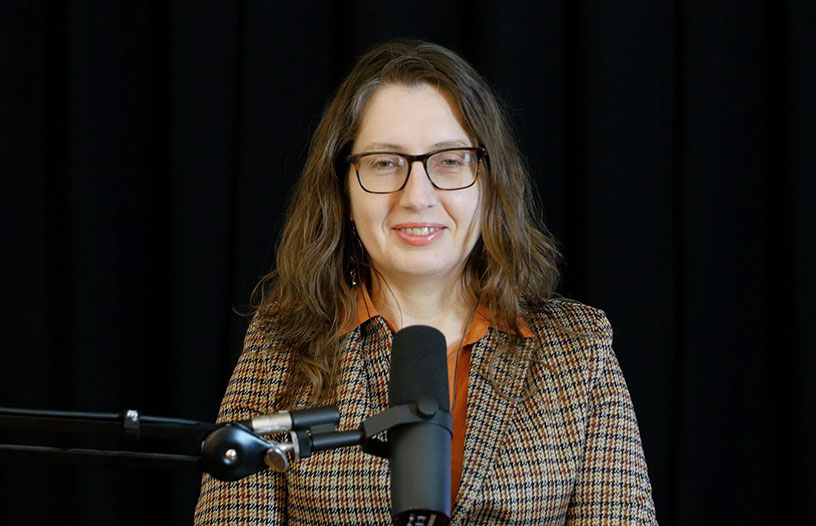 Dr.Sandra Vestermane